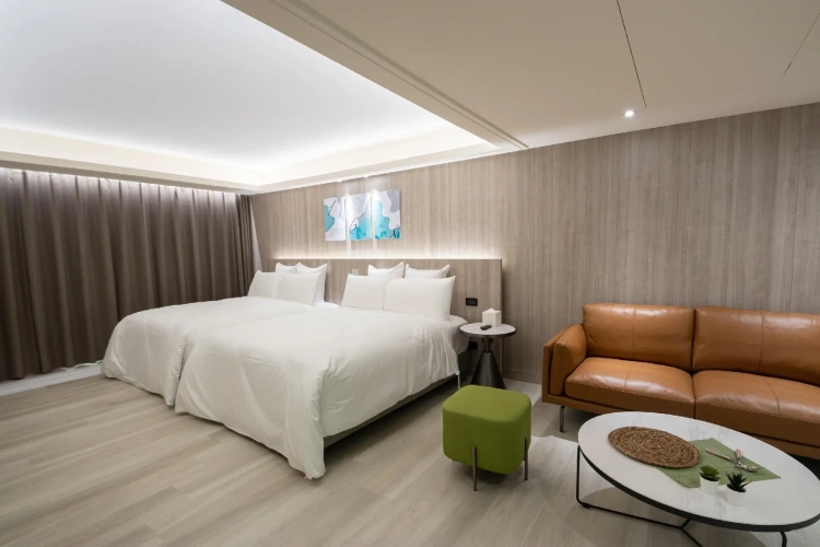 Classic Quadruple room