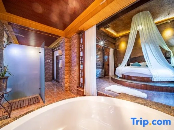 Deluxe Double Suite