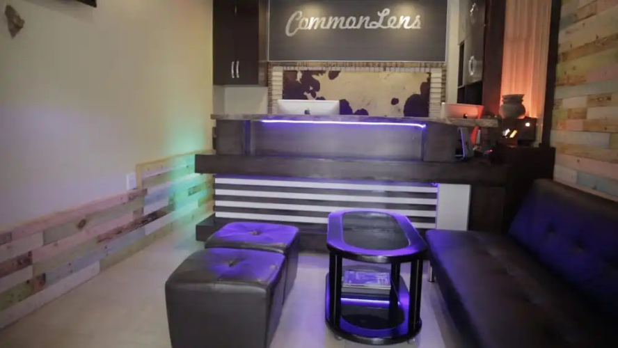 Commonlens Hotel