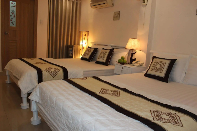 Legend Saigon Hotel