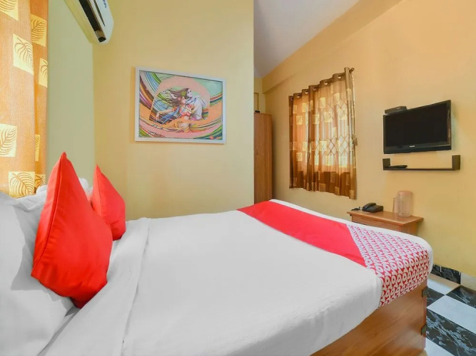 OYO 7509 O Classio Baga Beach Resort