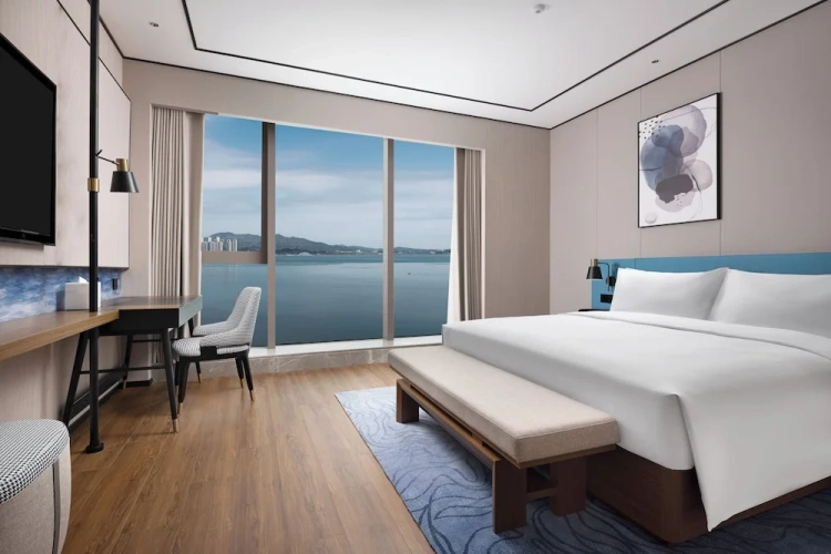 Deluxe Double Suite