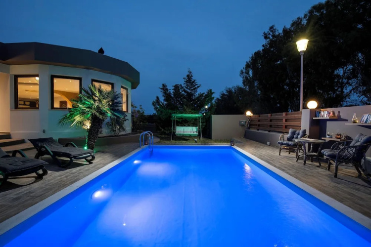 Maia Luxury Pool Villa