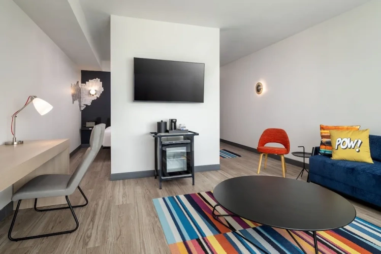 Double Suite
