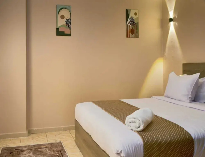 Roadhouse New Cairo Residence