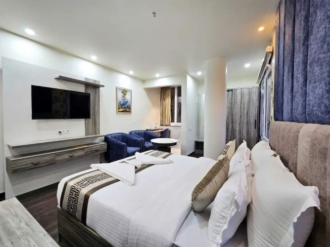 Standard Family room