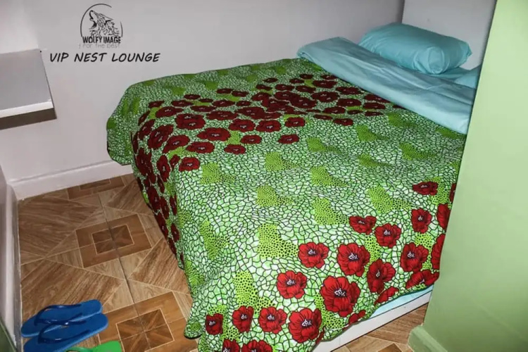 VIP Nest Lounge