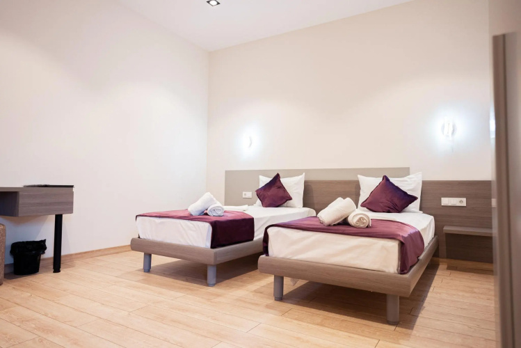 5 Wood Hotel  Spa