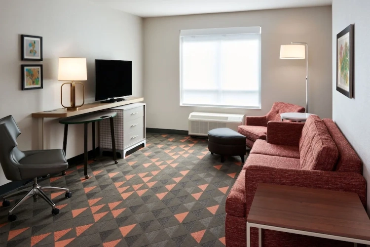 Quadruple Suite