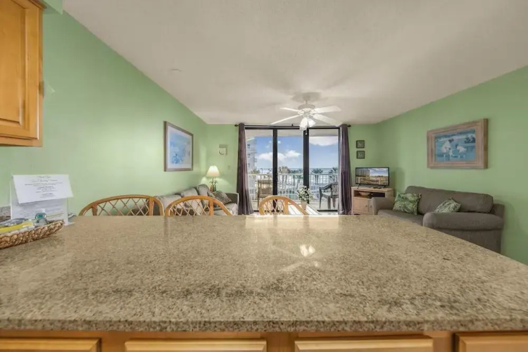 Seaside Beach & Racquet 4311