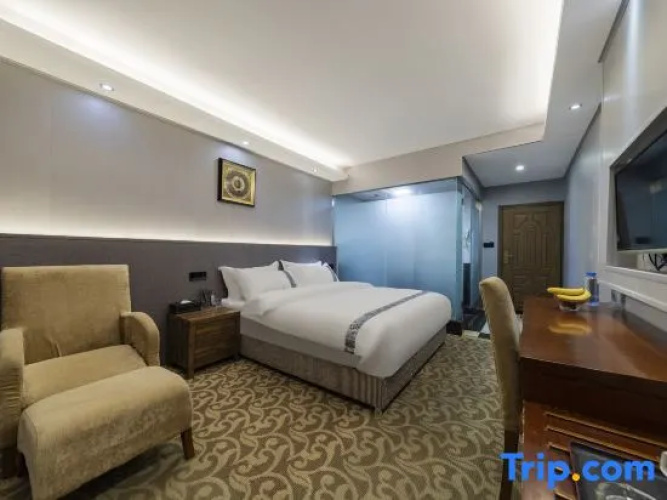 Longzhou Hotel (Visitor Center Branch)