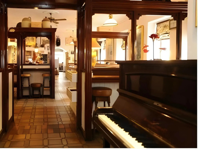 The Bianconi Inn