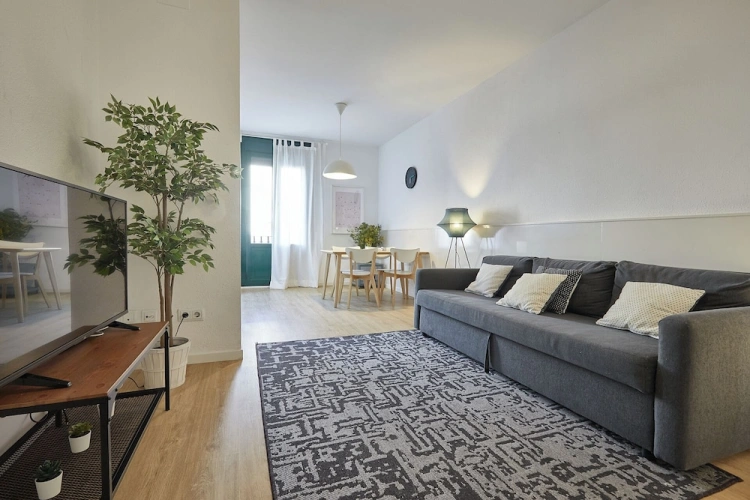 Family Apartment with balcony