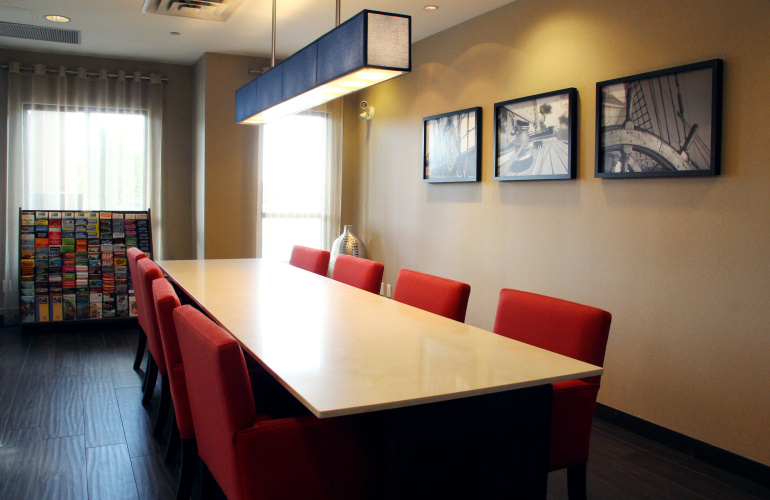 Holiday Inn Express & Suites Riverport Richmond photo 36