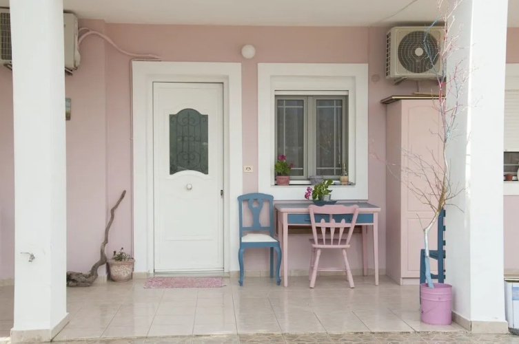Brezza Apartment E