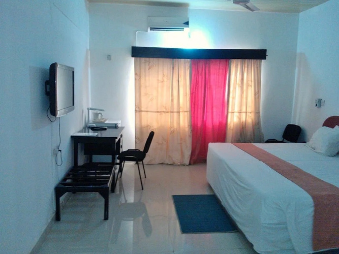 Sealane Hotel