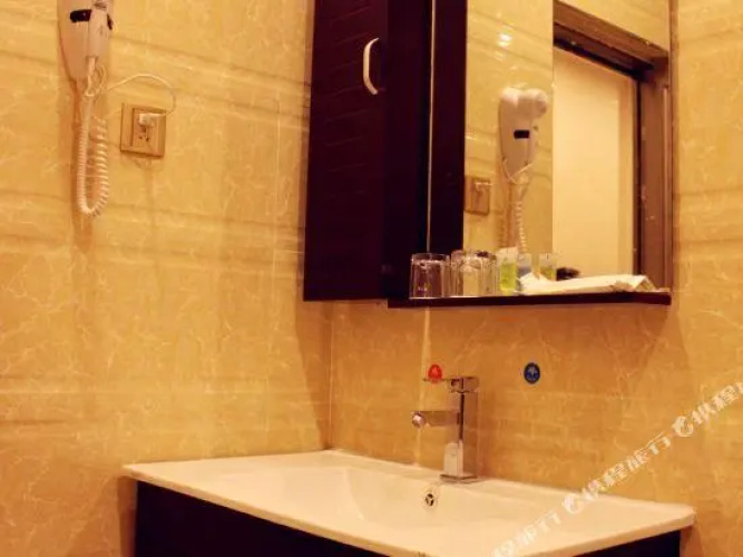 Changrong Hotel