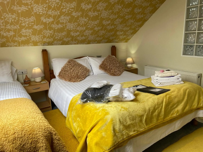 Aquarius B&B