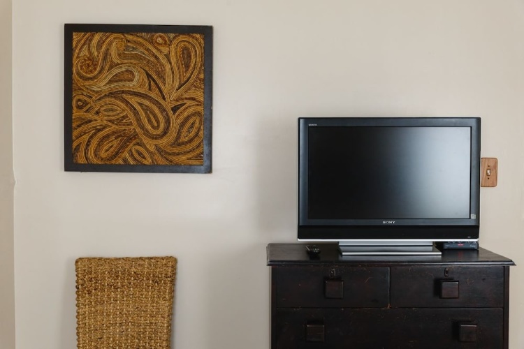 New Kingston Guest Apartment VII
