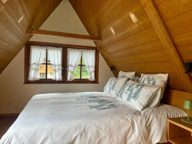 Hollhouse - Bed & Breakfast