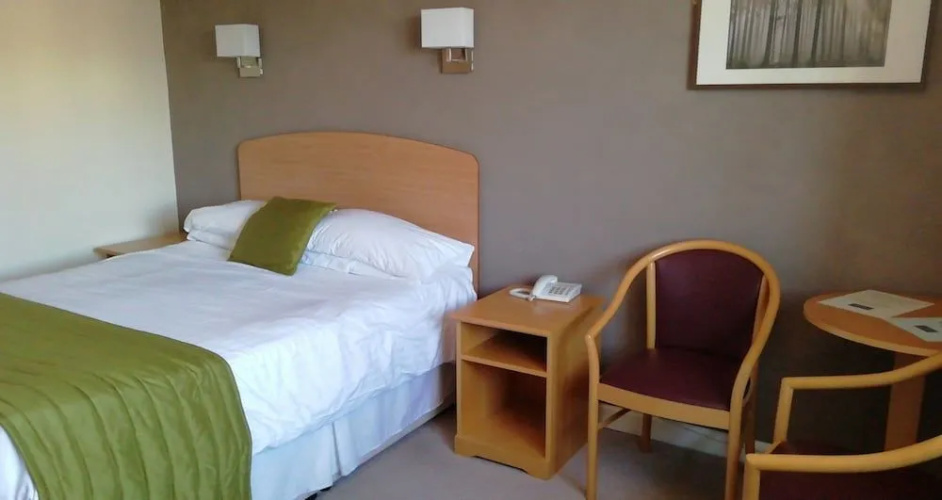 Stamford Gate Hotel