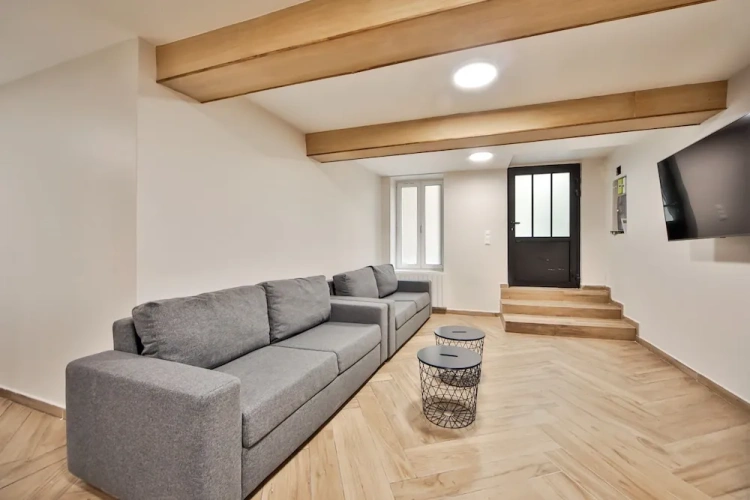 Comfort room