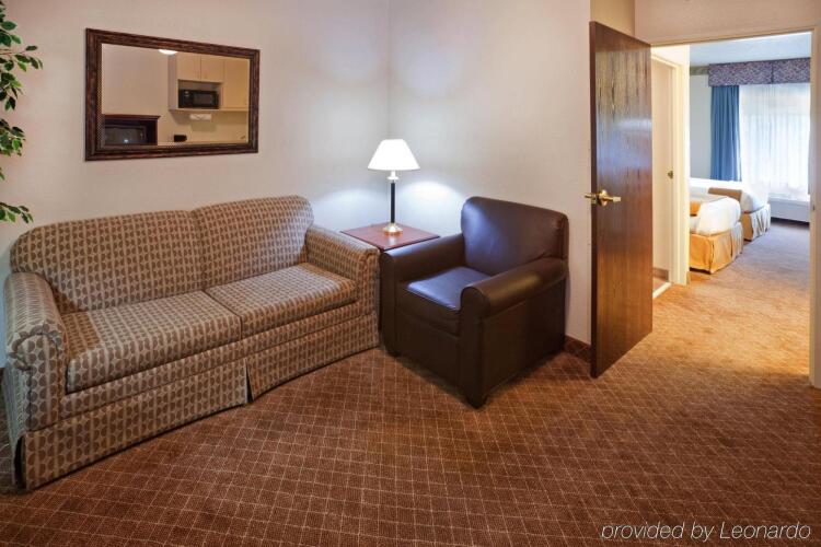 Country Inn & Suites by Radisson, Austin North (Pflugerville), TXOver view