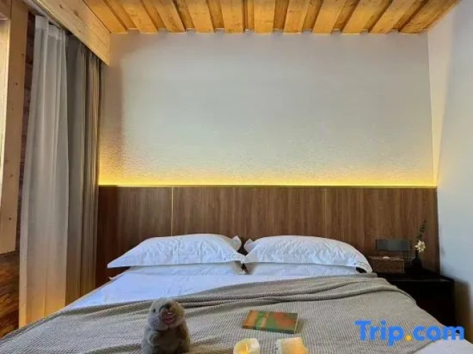 Standard Double room with sunrise view