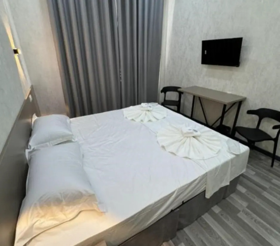 Quadruple Suite