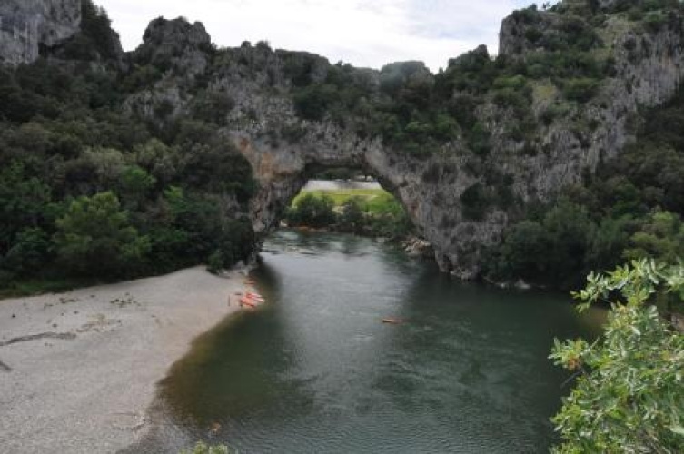 Camping Les Rives d'Auzon