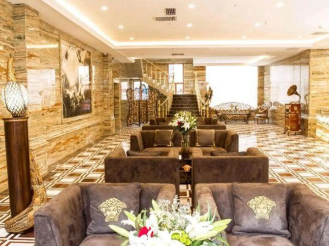 Four Seasons Hotel