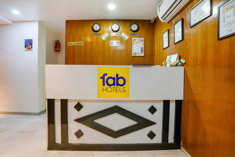 Fabexpress Deluxe Residency