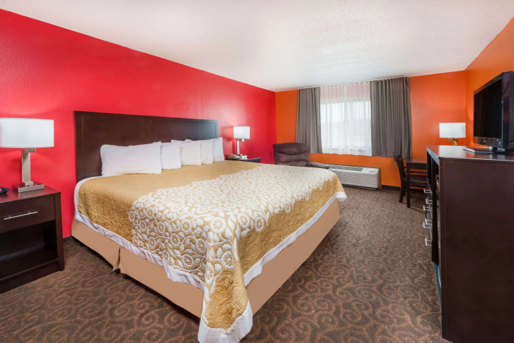 Days Inn by Wyndham Mexico