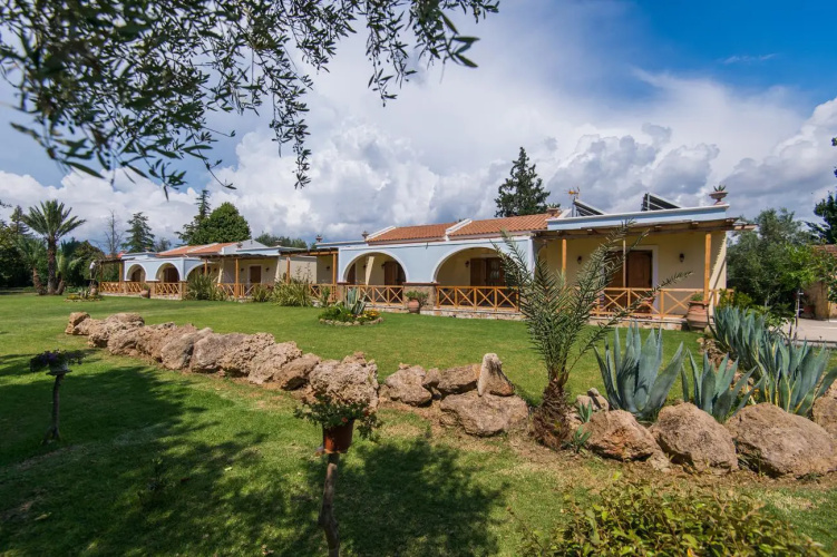 Trikalioti's Estate