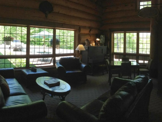 Konkapot Lodge