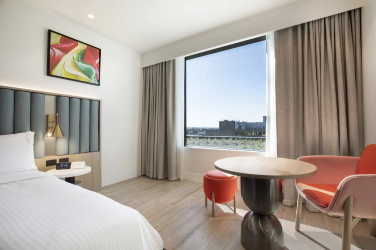Holiday Inn & Suites Geelong photo 7