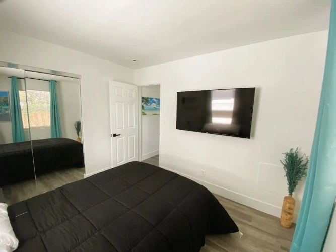 Premium Double Villa with canal view