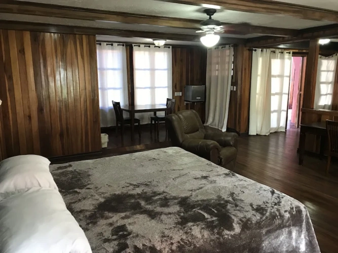Deluxe Double Suite