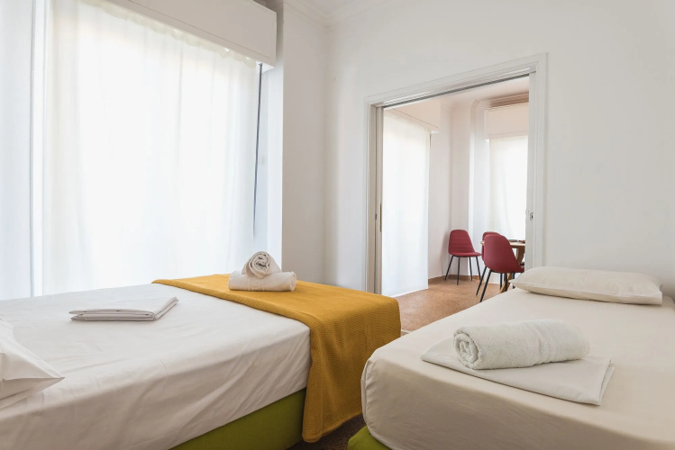 Super Paradise Apartments