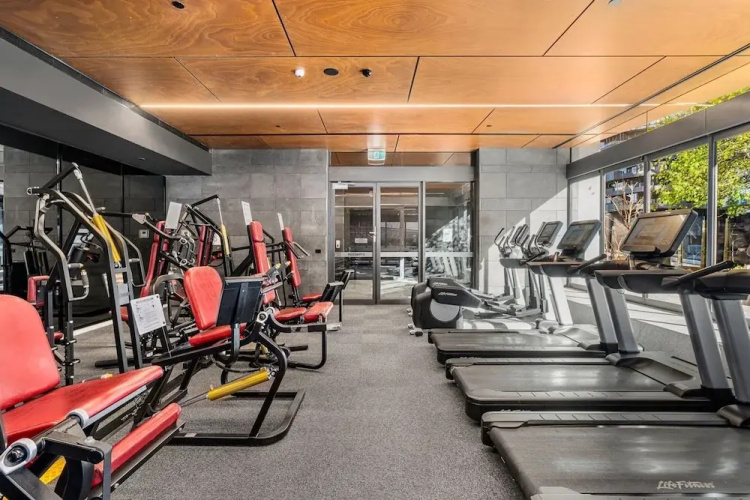 Melbourne CBD 2bed With Gym, Sauna & Pool Access