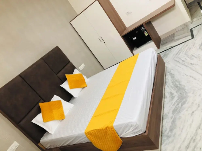 The Highclass Hotel