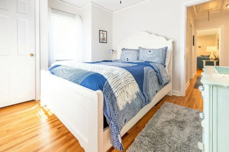 3 Bedrooms Cottage