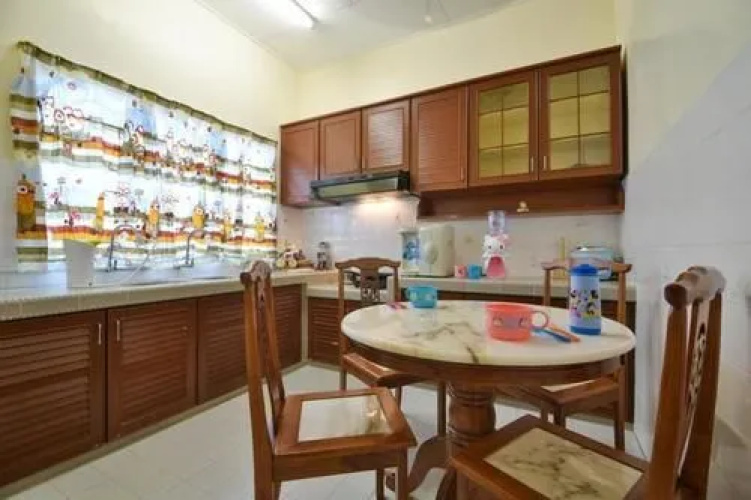 Dahong Homestay