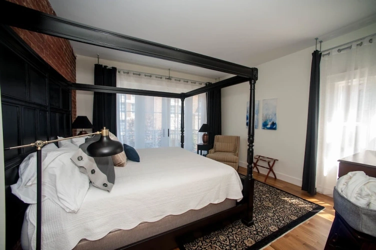 Standard room with balcony