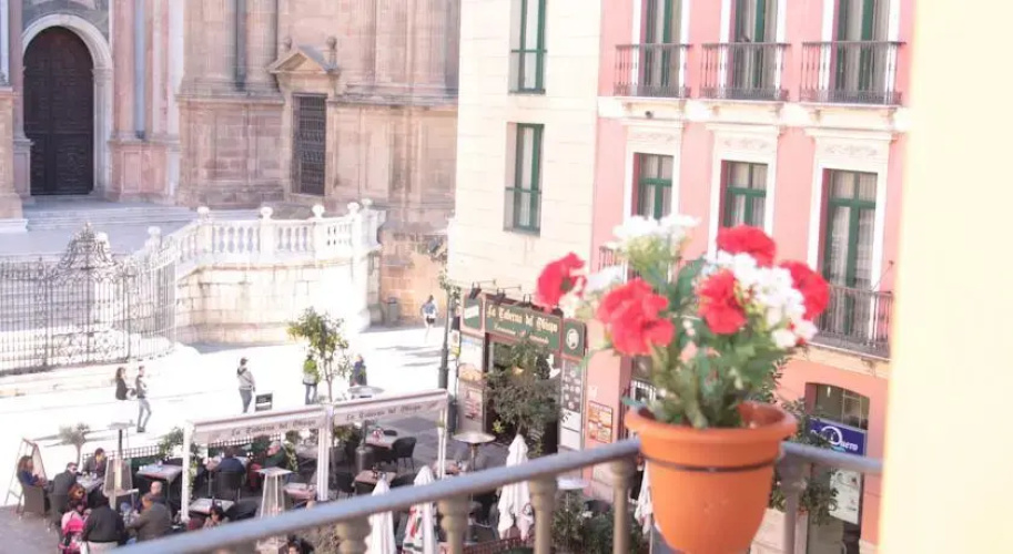 Apartments Holidays2Malaga Premium