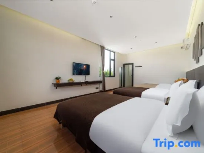 Triple Suite