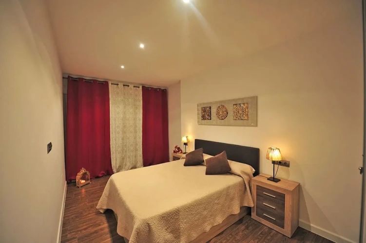 3 Bedrooms Apartment with sea view