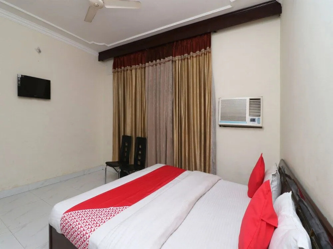 Oyo 29762 Hotel Meridian
