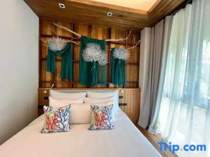 Sealord Naithon Beachfront Phuket