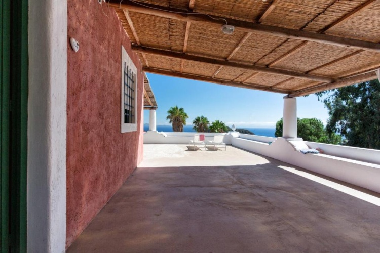 Deluxe Double room with partial sea view